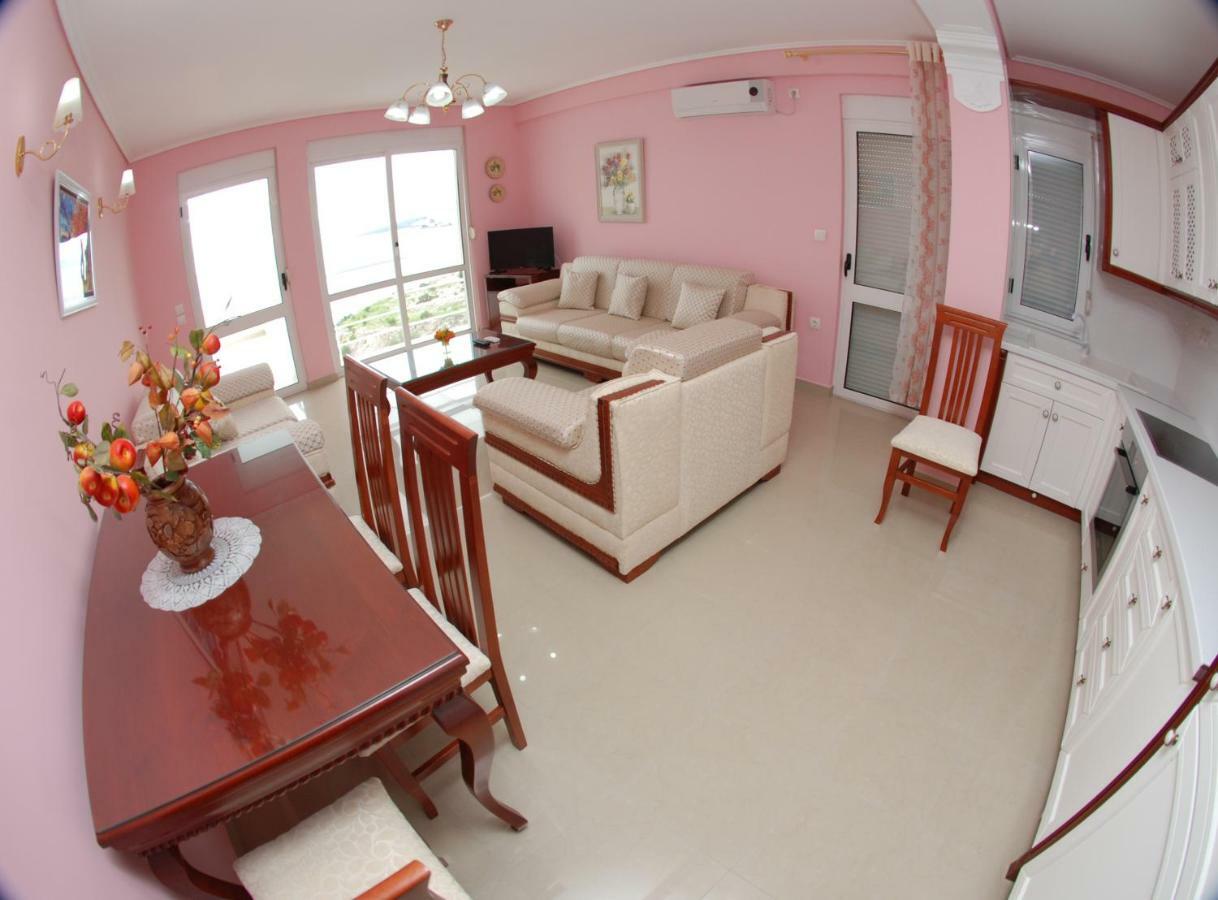Erti'S Apartments Sarandë 외부 사진